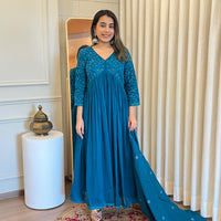 Blue Anarkali Dupatta Set for Women β A Dreamy & Ethereal Traditional Ensemble