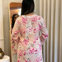 Elegant Floral Pink Short Top for Women β Chic & Comfortable Everyday Wear