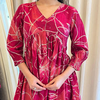 Latest Red Short Top for Women β Chic, Modern & Effortless Style
