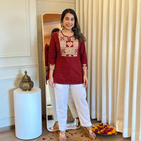 Stylish Red Short Top for Women – Perfect for Pairing with Jeans, Skirts & Trousers
