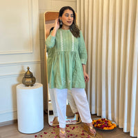 Green Short Top for Women – Elegant and Classy Fashion for Work and Evening Wear