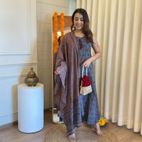 Latest Designer Gray Dupatta Set for Women – Perfect for Festive and Party Wear