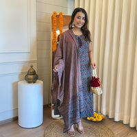 Latest Designer Gray Dupatta Set for Women – Perfect for Festive and Party Wear