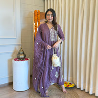 Traditional Purple Dupatta Set for Women – A Blend of Comfort and Style for Every Occasion