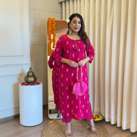 Latest Pink Pant Set for Women – A Chic and Sophisticated Outfit for Every Wardrobe