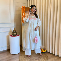 Classic White Pant Set for Women โ A Must-Have for Casual & Formal Wear