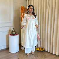 Classic White Pant Set for Women โ A Must-Have for Casual & Formal Wear