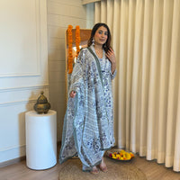 Latest Women's Grey Dupatta Set – A Modern Take on Traditional Outfits