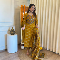 Traditional Yet Trendy Yellow Dupatta Set for Women – Ideal for Day Functions