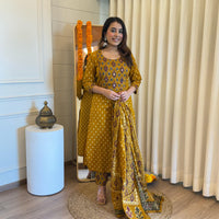Traditional Yet Trendy Yellow Dupatta Set for Women – Ideal for Day Functions