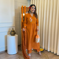 Classic Orange Tone Dupatta Set for Women โ A Must-Have for Your Ethnic Closet