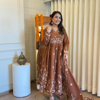 Premium Brown Color Dupatta Set for Women โ An Everyday Ethnic Essential