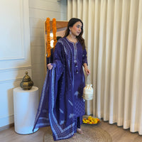 Premium Navy Blue Dupatta Set for Women – Elegant Threads Woven in Tradition