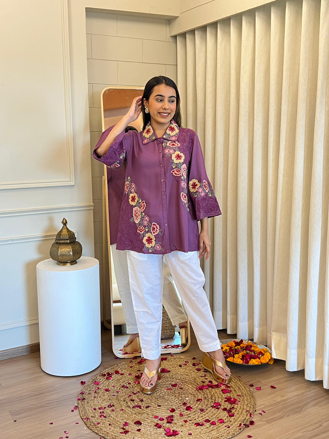 Trendy Purple Short Top for Women – A Bold & Elegant Fashion Choice