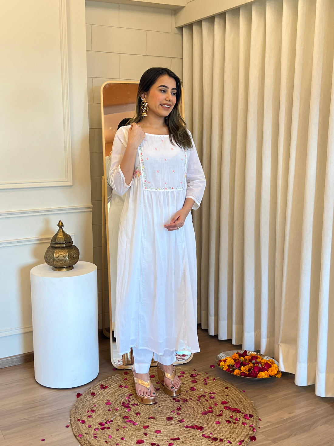 Stylish White Pant Set for Women – A Must-Have Western Wear for Formal & Casual Events