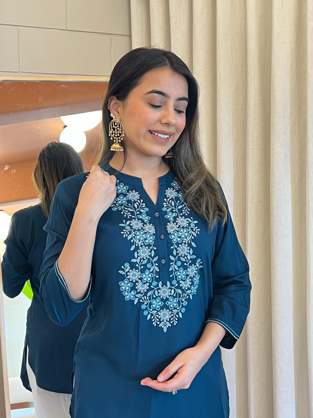 Latest Blue Short Top for Women – Chic & Modern Designs for a Fashion-Forward Look