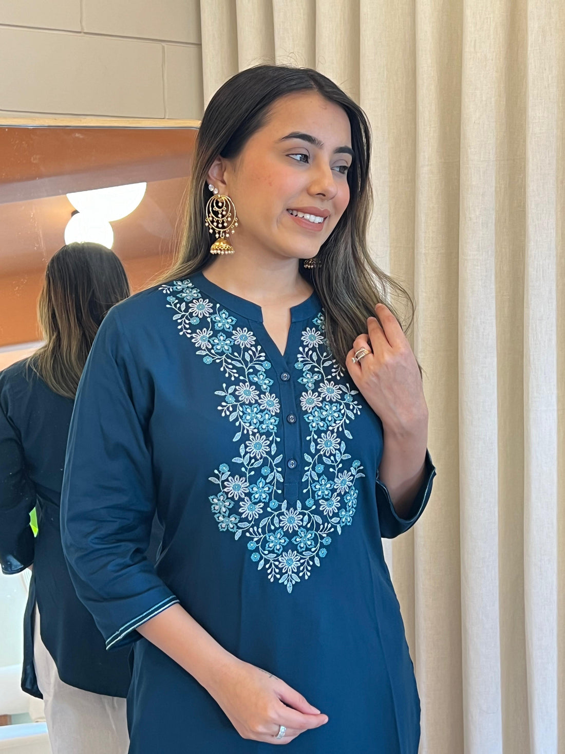 Latest Blue Short Top for Women – Chic & Modern Designs for a Fashion-Forward Look