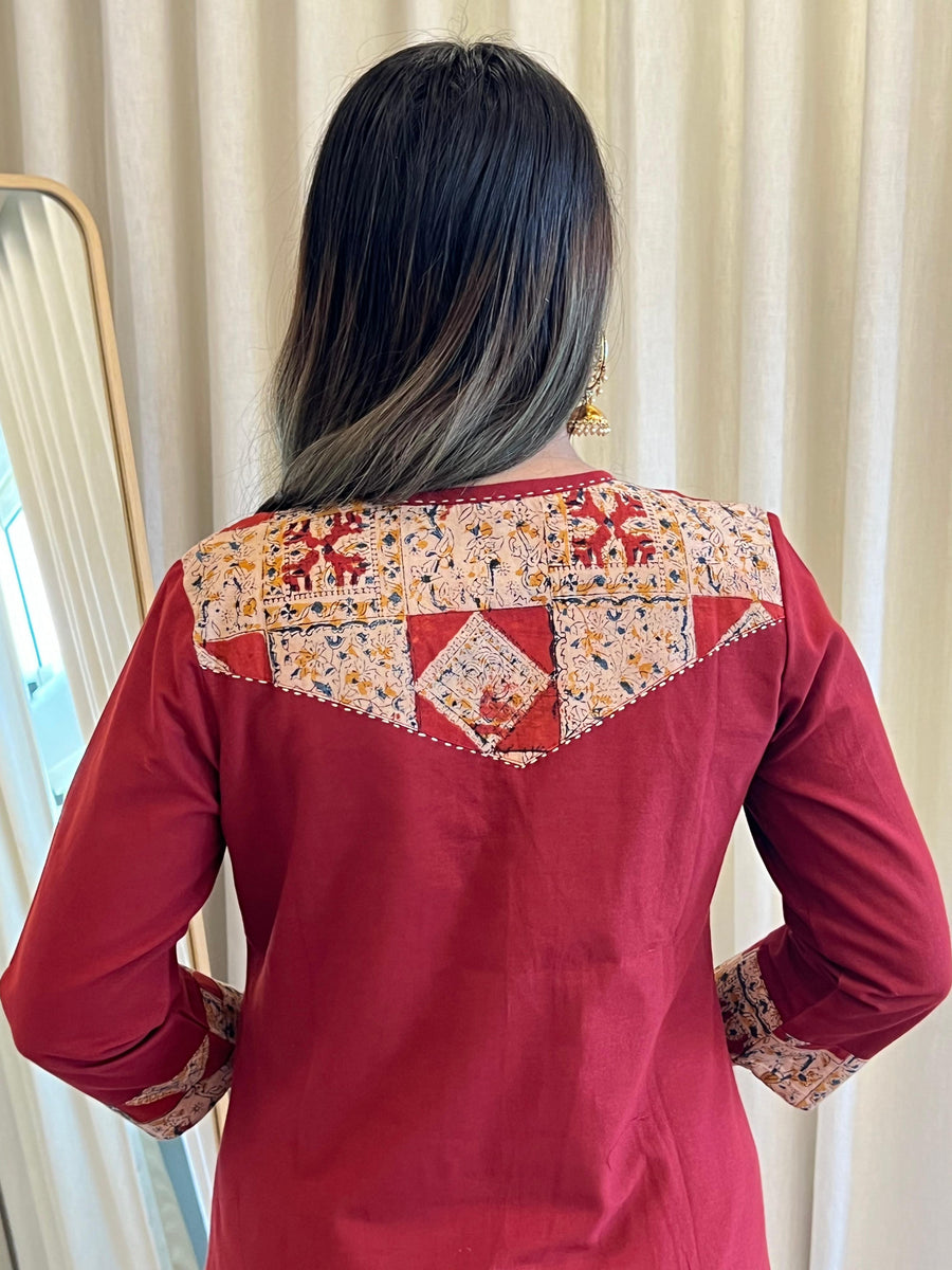 Stylish Red Short Top for Women – Perfect for Pairing with Jeans, Skirts & Trousers
