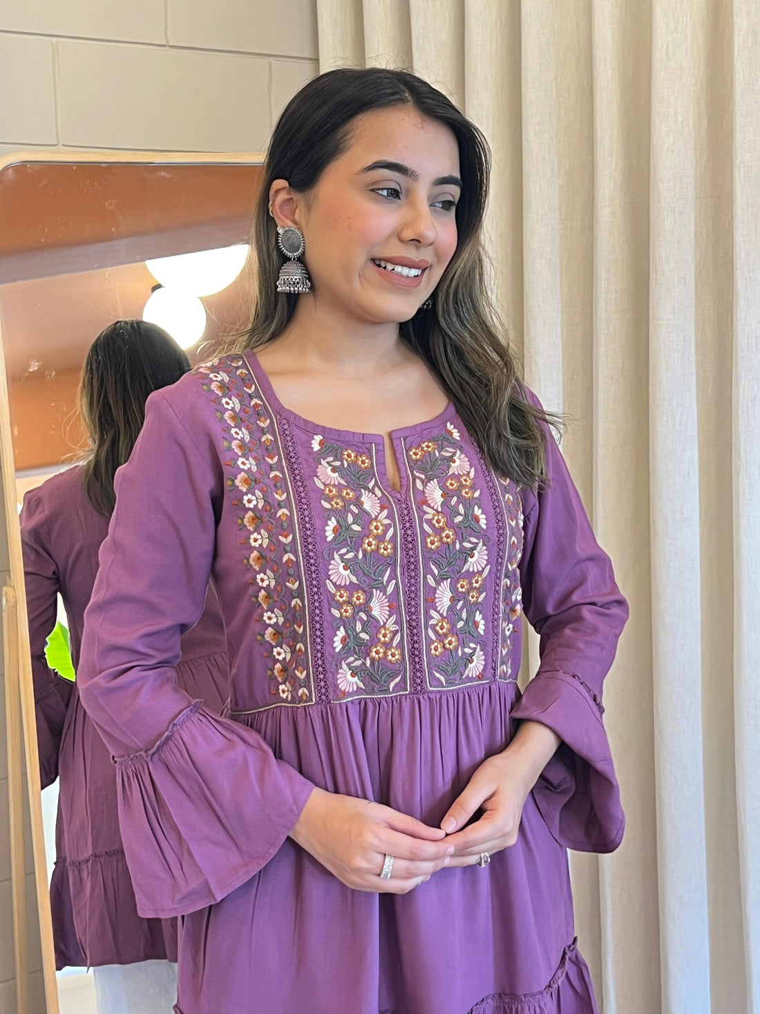 Latest Purple Short Top for Women – Perfectly Designed for a Chic & Modern Look