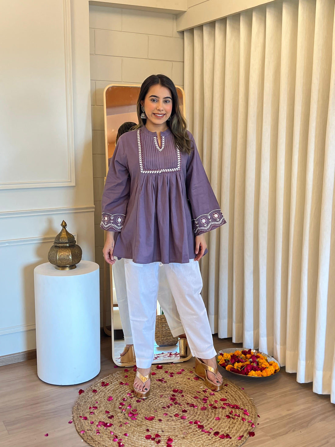 Latest Purple Short Top for Women – Chic & Modern Outfit for Everyday Style