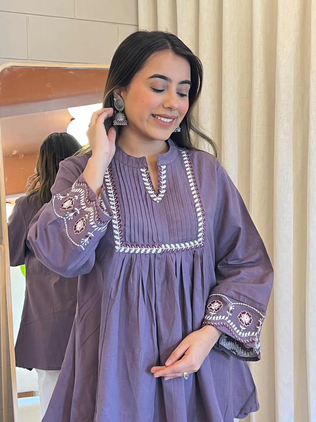 Latest Purple Short Top for Women – Chic & Modern Outfit for Everyday Style