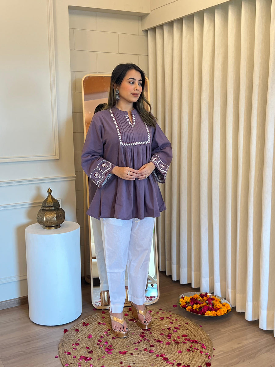 Latest Purple Short Top for Women – Chic & Modern Outfit for Everyday Style