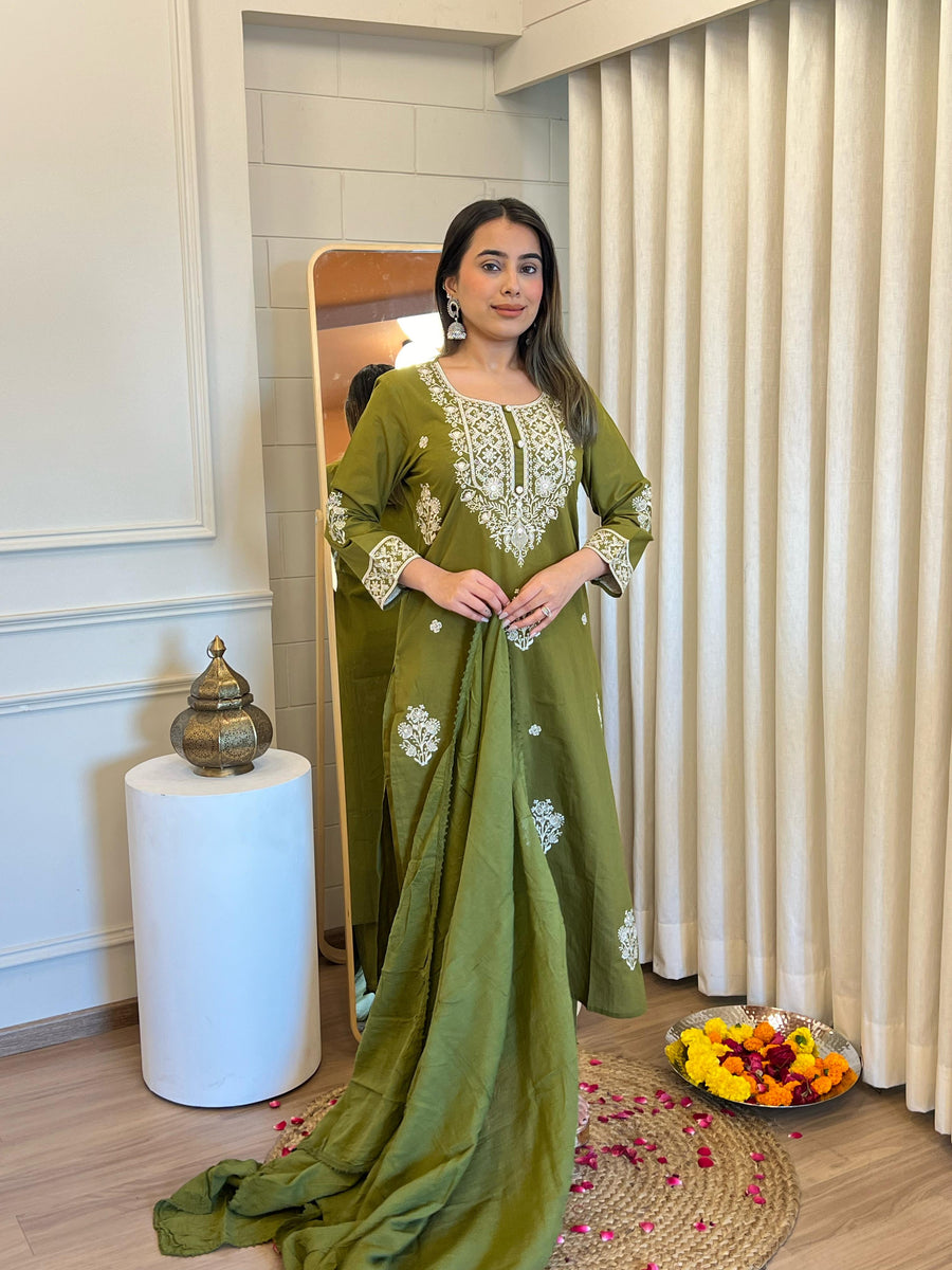 Green Dupatta Set for Women – Heavy Embroidered & Simple Daily Wear Suit Collection