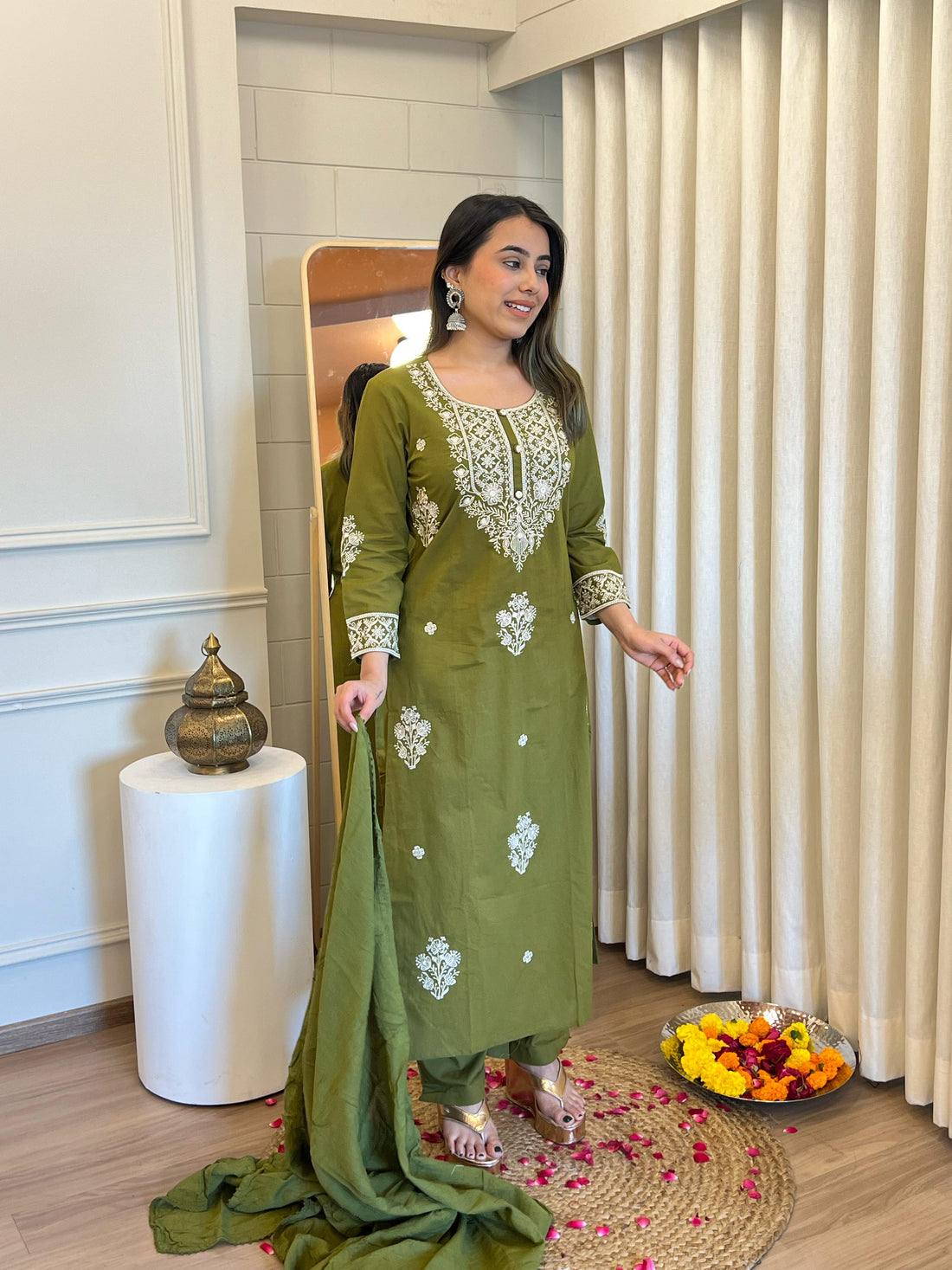 Green Dupatta Set for Women – Heavy Embroidered & Simple Daily Wear Suit Collection