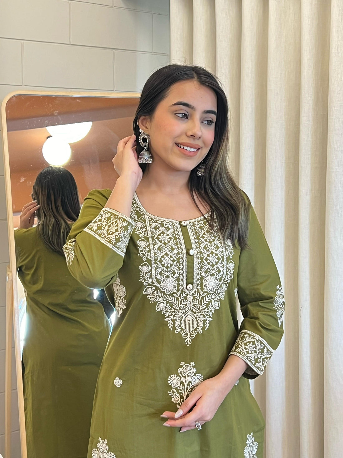 Green Dupatta Set for Women – Heavy Embroidered & Simple Daily Wear Suit Collection