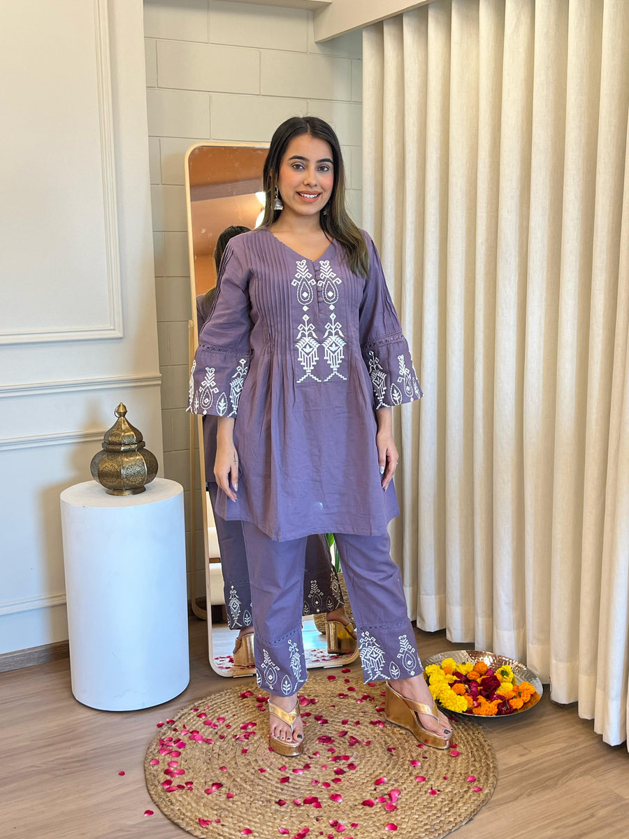 Latest Purple Pant Set for Women – Chic and Elegant Western Wear for Casual & Office Looks