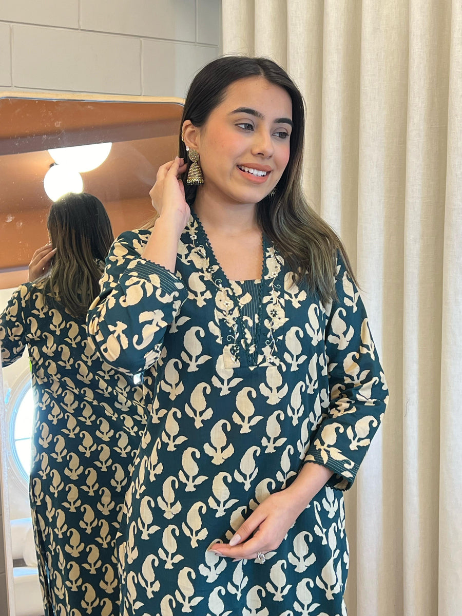 Latest Dark Green Dupatta Set for Women – Buy Designer Ethnic Suit Online