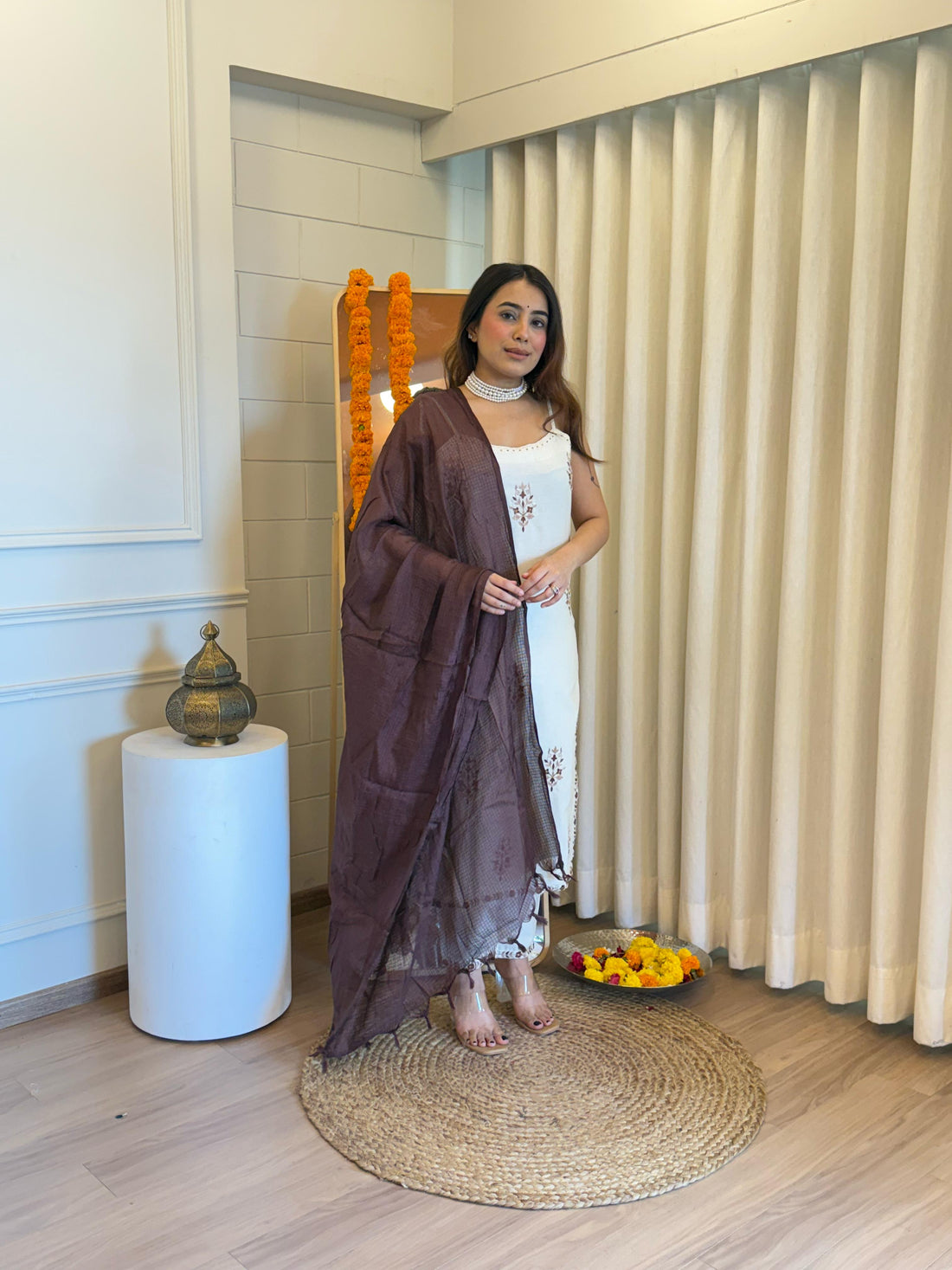 Premium White Dupatta Set for Women – Traditional Look with a Modern Twist
