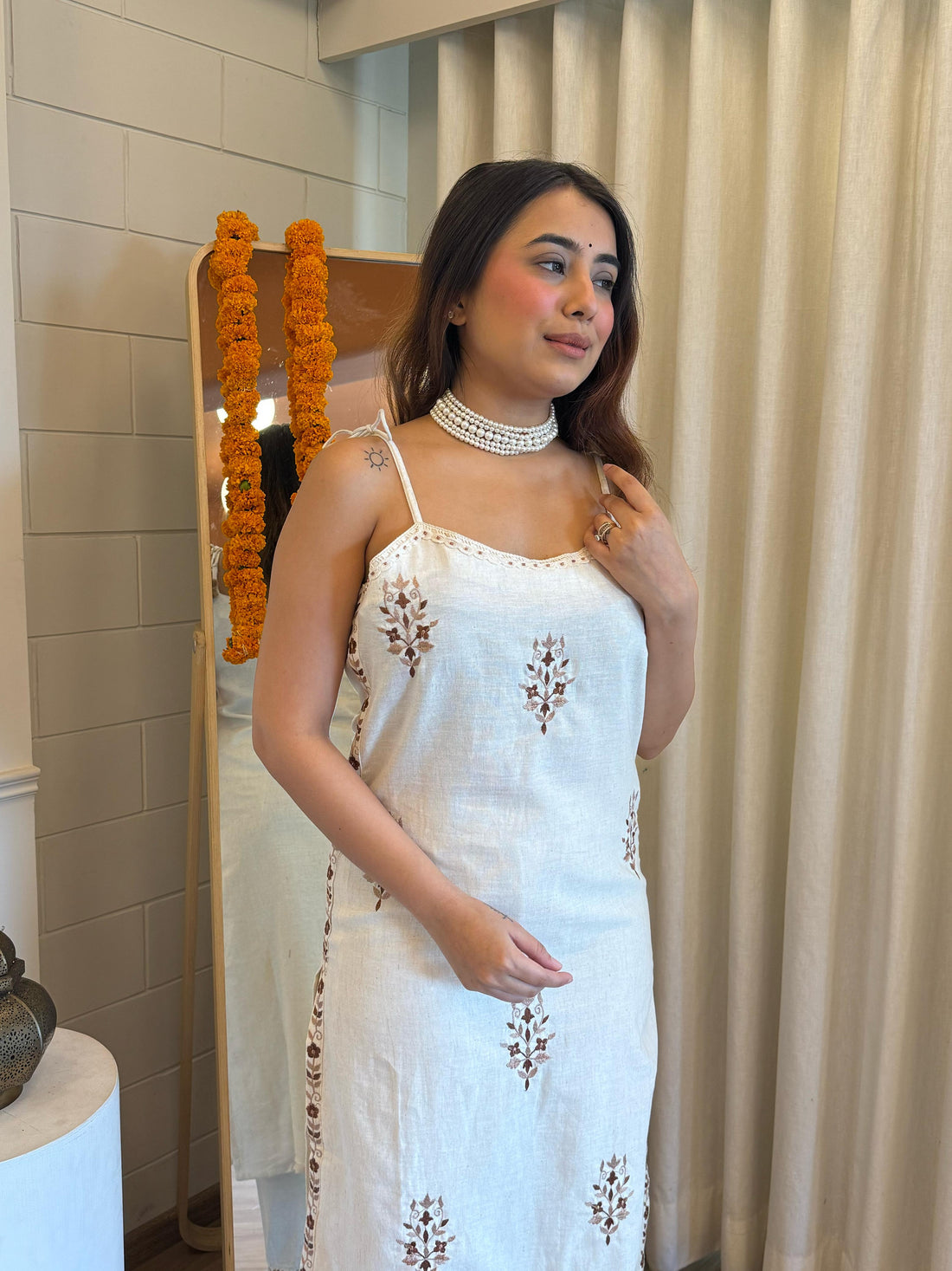 Premium White Dupatta Set for Women – Traditional Look with a Modern Twist