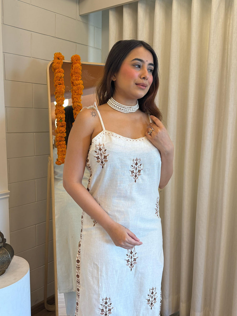 Premium White Dupatta Set for Women – Traditional Look with a Modern Twist