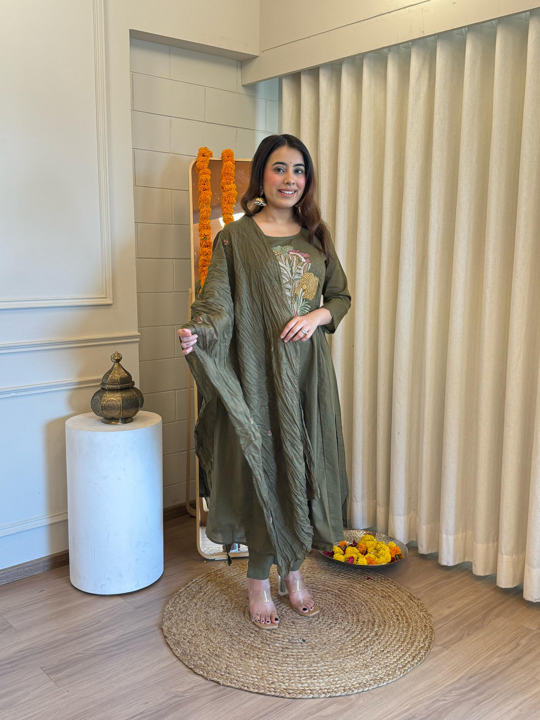 Elegant Brown Dupatta Set for Women – A Perfect Blend of Tradition and Modern Style