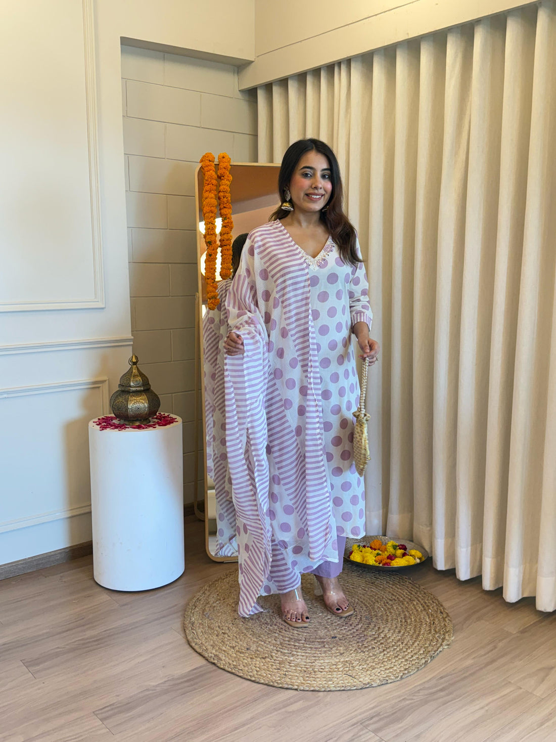 Elegant White Dupatta Set for Women – A Timeless Ethnic Outfit for Every Occasion