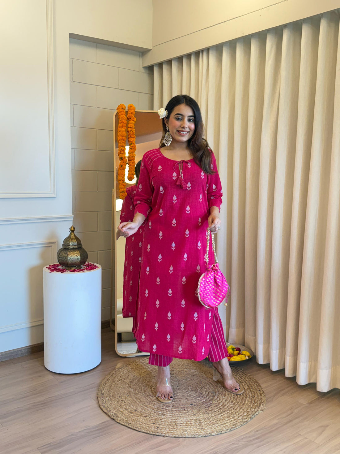 Latest Pink Pant Set for Women – A Chic and Sophisticated Outfit for Every Wardrobe