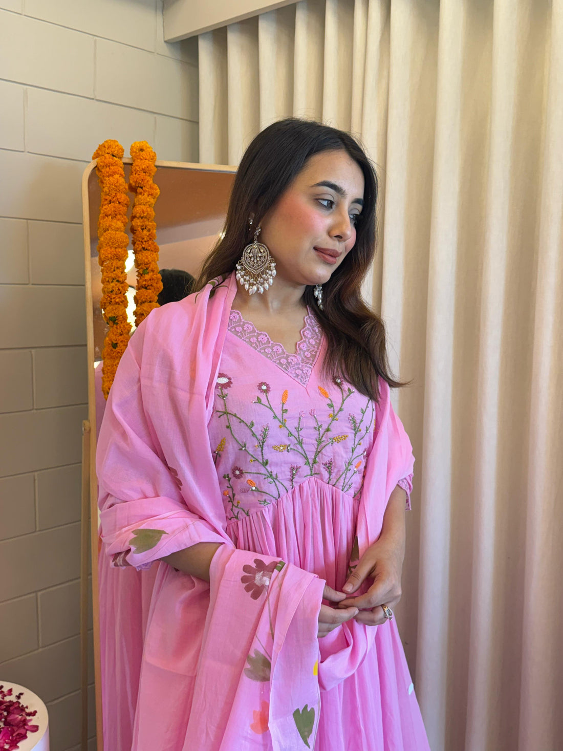 Stylish Pink Dupatta Set for Women – A Charming & Versatile Ethnic Attire