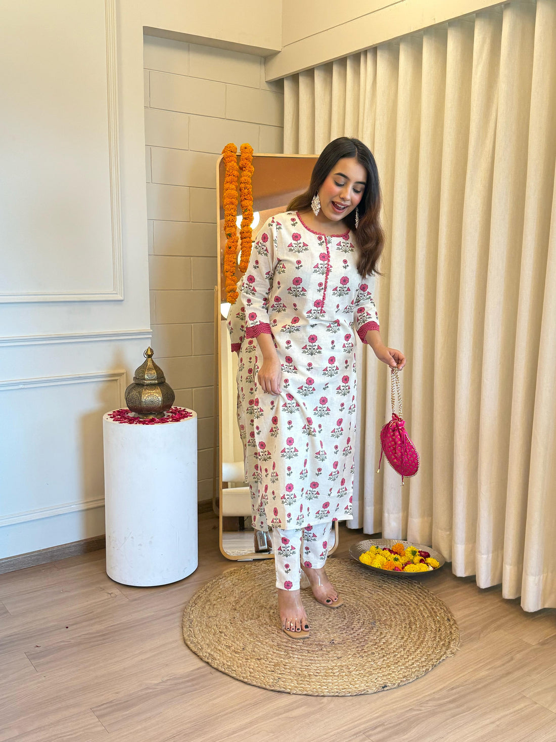 Stylish White Pant Set for Women – A Versatile Outfit for Every Wardrobe