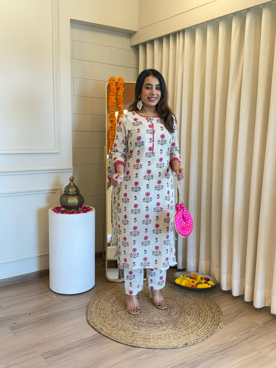 Stylish White Pant Set for Women – A Versatile Outfit for Every Wardrobe
