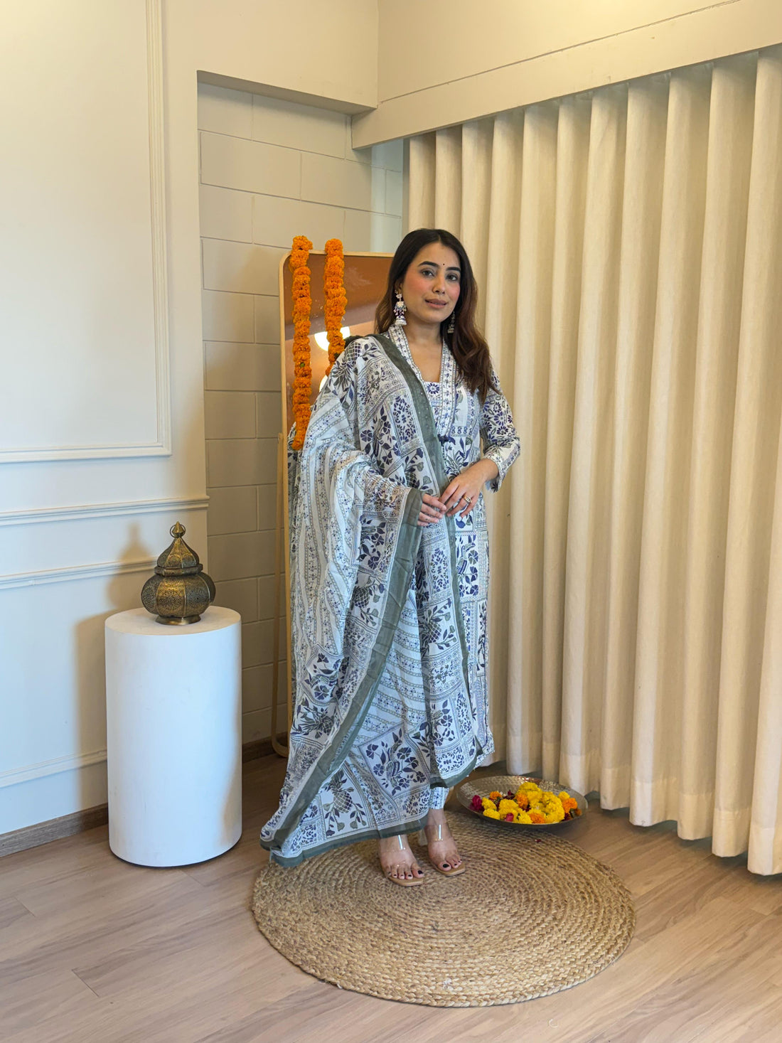 Latest Women&