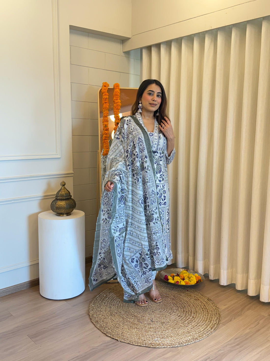 Latest Women&