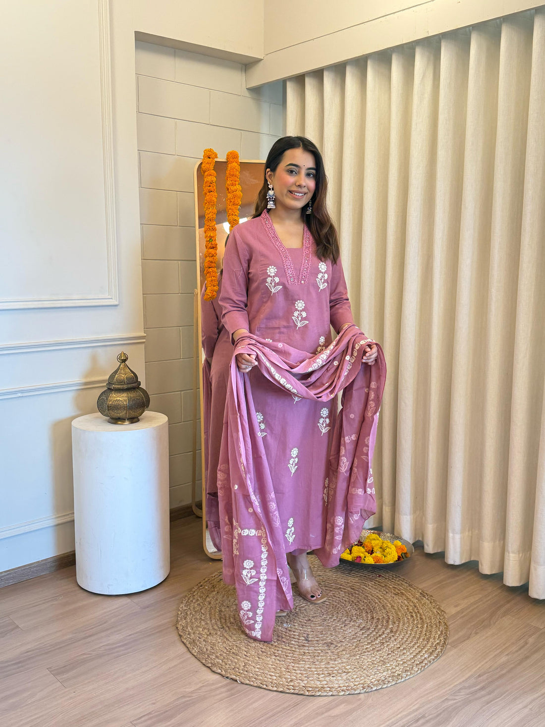 Stylish Women’s Pink Dupatta Set – Traditional Outfit with Modern Appeal