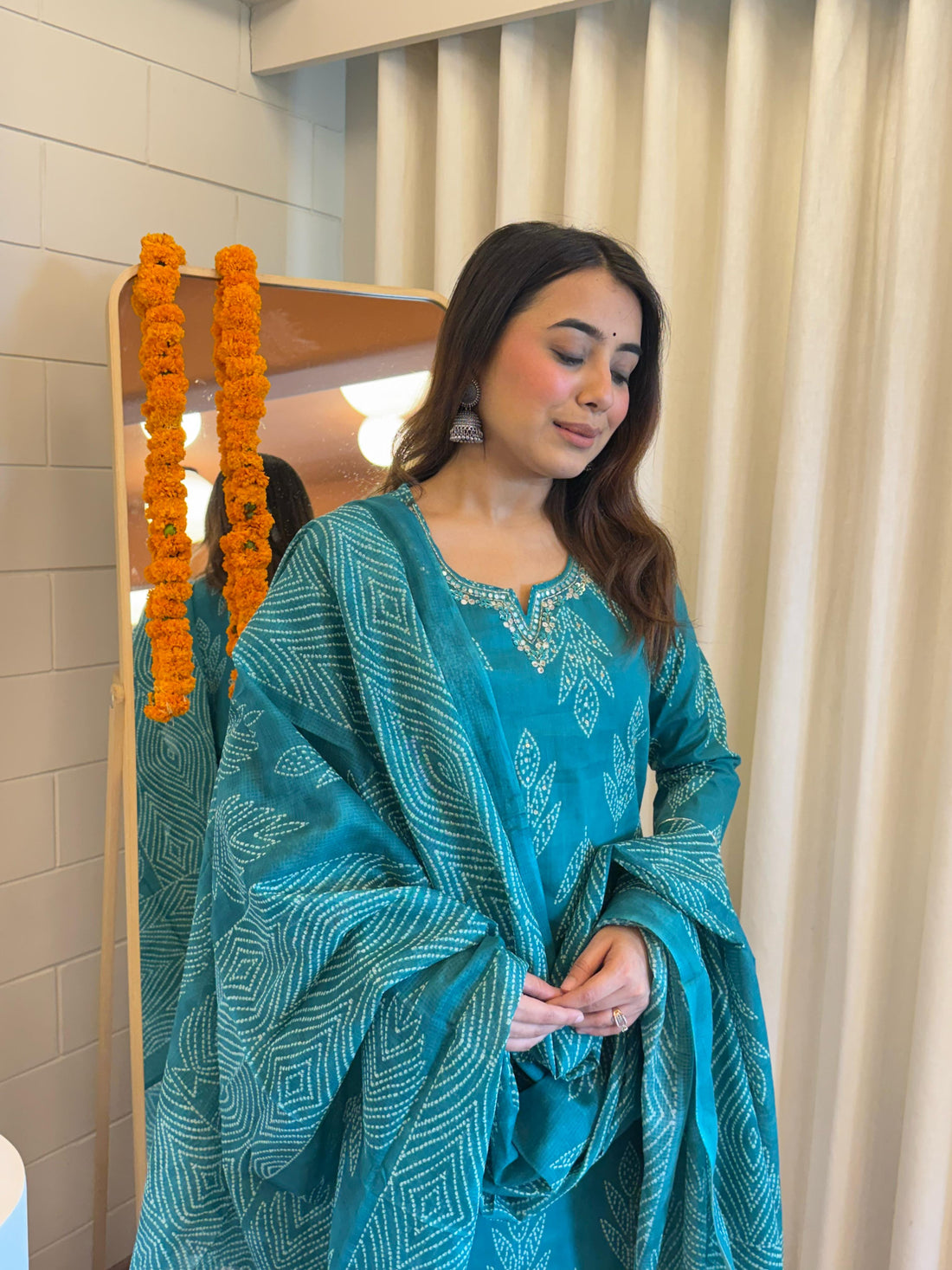 Classic Blue Tone Dupatta Set for Women – Simple, Elegant, and Stylish