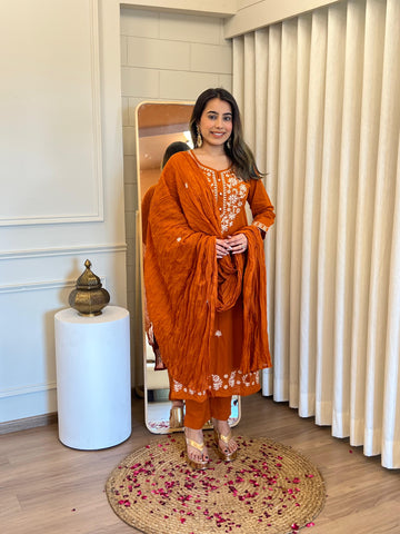 Orange Dupatta Set for Women – The Perfect Combination of Comfort & Elegance