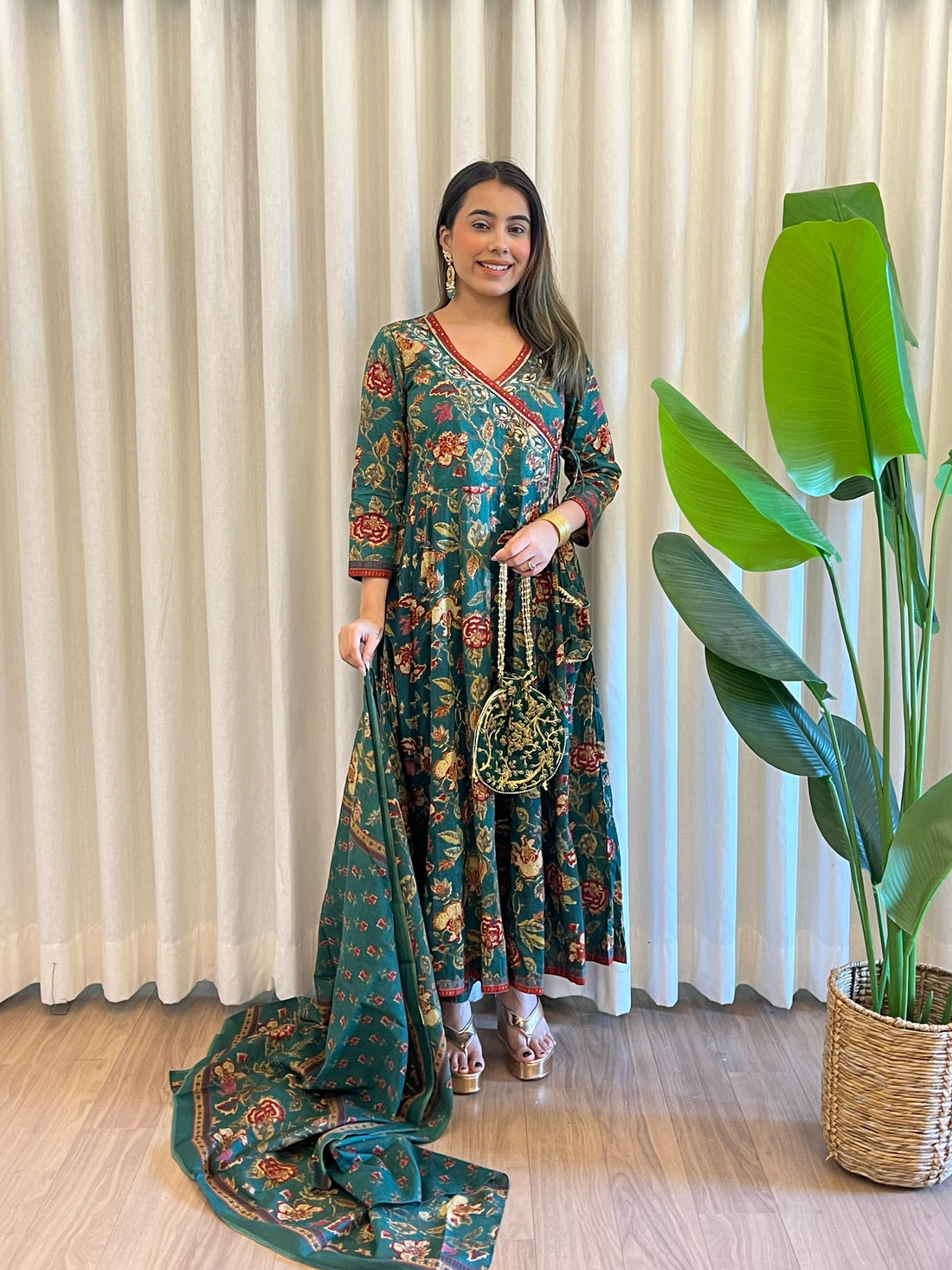 Latest Green Dupatta Set for Women – Designer Indian Ethnic Wear Online