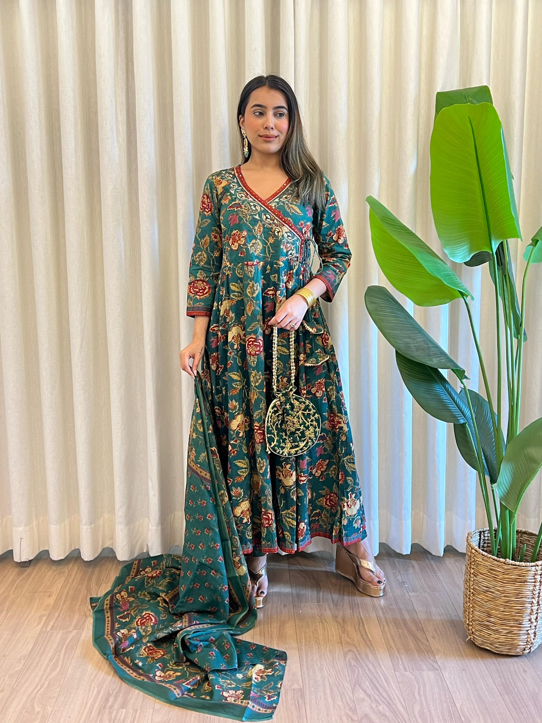 Latest Green Dupatta Set for Women – Designer Indian Ethnic Wear Online