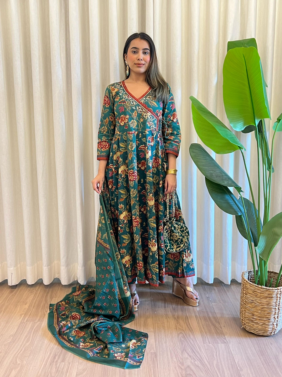 Latest Green Dupatta Set for Women – Designer Indian Ethnic Wear Online