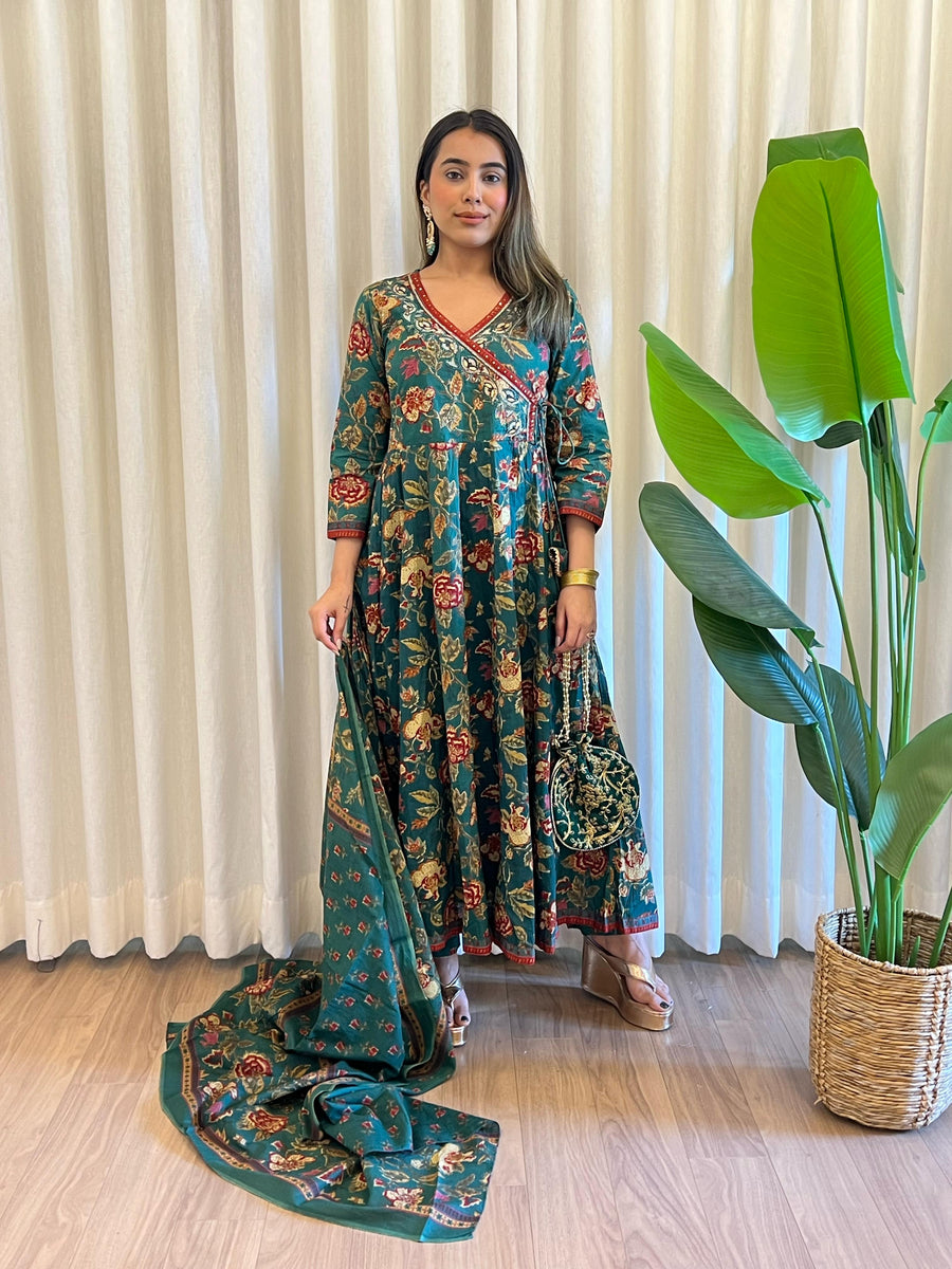 Latest Green Dupatta Set for Women – Designer Indian Ethnic Wear Online