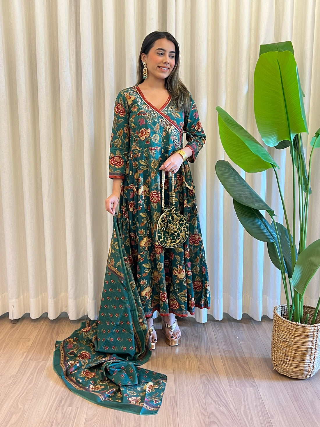 Latest Green Dupatta Set for Women – Designer Indian Ethnic Wear Online